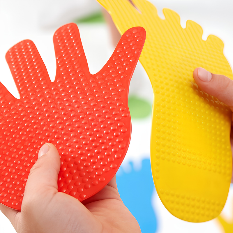 Plastic Hands and Feet Set